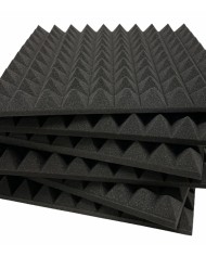 Pannelli fonoassorbenti piramidali per sala prove