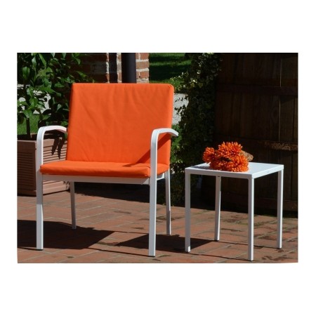 Poltrona da giardino, in metallo, impilabile, Made in Italy, struttura bianca e cuscino arancione